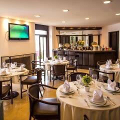 Отель Best Western Plus Puebla питание