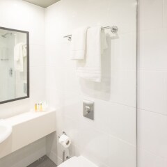 Отель Holiday Inn Southampton Великобритания, Саутгемптон - отзывы, цены и фото номеров - забронировать отель Holiday Inn Southampton онлайн ванная