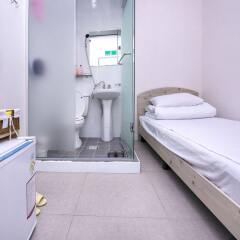 Отель 24 Guesthouse Dongdaemun в номере