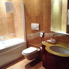 Hotel The Originals Turin Royal (ex Qualys-Hotel) ванная