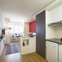 Отель Citadines Maine Montparnasse Париж в номере