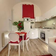 Апартаменты Around Florence Apartments Флоренция комната для гостей фото 4