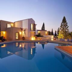 Отель Galaxy Villas бассейн