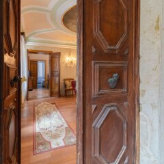 Hotel Mezzo Pozzo сейф в номере