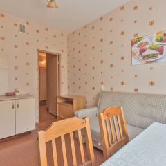 Отель Flathome24 Near Metro Komendanskiy Prospect Санкт-Петербург комната для гостей фото 5