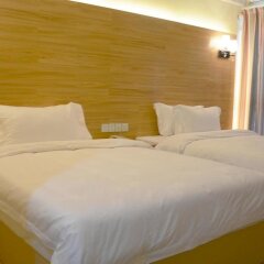 Отель Constellation Theme Hotel - Zhuhai Китай, Чжухай - отзывы, цены и фото номеров - забронировать отель Constellation Theme Hotel - Zhuhai онлайн комната для гостей фото 3