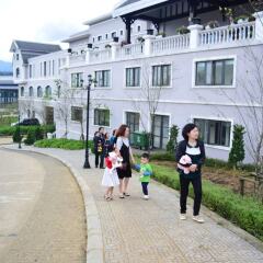 Phuong Nam Mountain View Hotel городской автобус