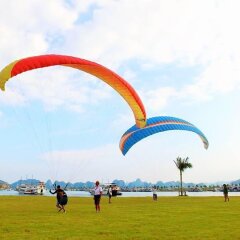 Huong Bien Hotel Halong спортивное сооружение