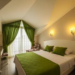 Majestic Hotel комната для гостей