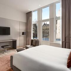 NH Collection Amsterdam Grand Hotel Krasnapolsky 5* Стандартный номер с различными типами кроватей фото 7