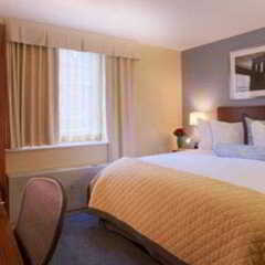Отель DoubleTree by Hilton New York Times Square South 4* Стандартный номер с различными типами кроватей фото 15