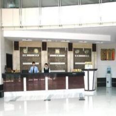 Отель 7Days Inn Nanchang Bayi square Songbai Xiang гостиничный бар