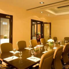 Отель Fraser Suites Dubai Дубай помещение для мероприятий