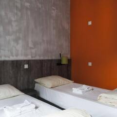 Отель Brxxl 5 City Centre Hostel Бельгия, Брюссель - 2 отзыва об отеле, цены и фото номеров - забронировать отель Brxxl 5 City Centre Hostel онлайн сейф в номере