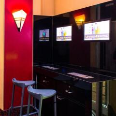 Отель United Hostel Frankfurt City Center Германия, Франкфурт-на-Майне - 14 отзывов об отеле, цены и фото номеров - забронировать отель United Hostel Frankfurt City Center онлайн гостиничный бар