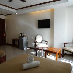 Отель Ipil Suites Puerto Princesa Филиппины, Пуэрто-Принцеса - отзывы, цены и фото номеров - забронировать отель Ipil Suites Puerto Princesa онлайн удобства в номере