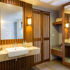 Отель Maehaad Bay Resort ванная фото 2