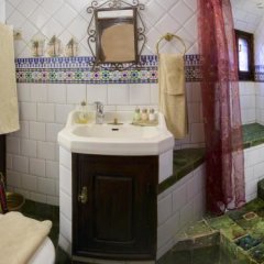 Отель Kasbah Dar Daif Марокко, Уарзазат - отзывы, цены и фото номеров - забронировать отель Kasbah Dar Daif онлайн ванная фото 3