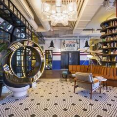 Only YOU Hotel Atocha развлечения