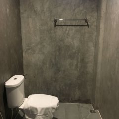 P Loft Hostel in Maha Sarakham, Thailand from 38$, photos, reviews - zenhotels.com bathroom