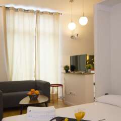 Отель Living Valencia - Corregeria комната для гостей