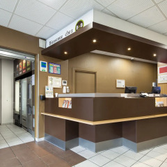 Отель B&B Hotel PARIS Porte de la Villette Франция, Париж - отзывы, цены и фото номеров - забронировать отель B&B Hotel PARIS Porte de la Villette онлайн интерьер отеля