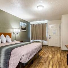 HomeTowne Studios by Red Roof Atlanta NE - Downtown Norcross in Norcross, United States of America from 73$, photos, reviews - zenhotels.com guestroom photo 2