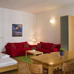 Апартаменты Apartment Charles Bridge - View Прага комната для гостей фото 4