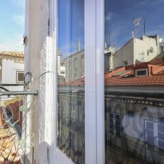 Отель Chiado Views by Homing балкон