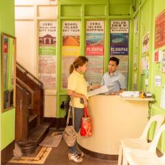 Отель Cebu Guesthouse Филиппины, Себу - отзывы, цены и фото номеров - забронировать отель Cebu Guesthouse онлайн интерьер отеля