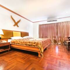 Отель Royal Ivory Sukhumvit Nana By Compass Hospitality Бангкок фото 5