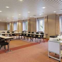 Отель Ramada Plaza Liege City Center