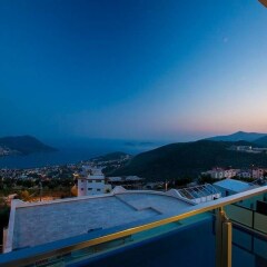 Villa Lemon L2 by Akdenizvillam Турция, Калкан - отзывы, цены и фото номеров - забронировать отель Villa Lemon L2 by Akdenizvillam онлайн балкон