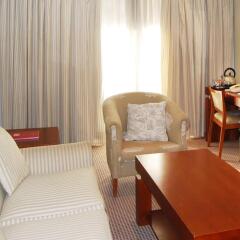 TRYP Madrid Alameda Aeropuerto Hotel Мадрид комната для гостей фото 5