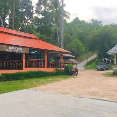 Отель The Fishermans Chalet парковка