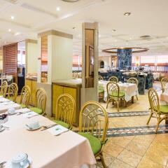 Отель Holiday Inn Lisbon питание фото 3