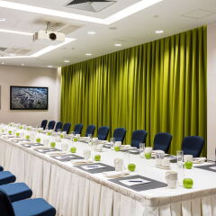 Гостиница Radisson Blu Челябинск в Челябинске 13 отзывов об отеле, цены и фото номеров - забронировать гостиницу Radisson Blu Челябинск онлайн помещение для мероприятий
