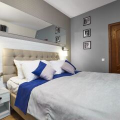 Antares Apart Hotel Львов комната для гостей фото 4