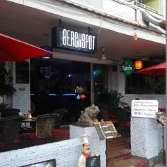 Отель Beachspot гостиничный бар