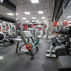 Отель Ramada by Wyndham Sofia City Center Болгария, София - 4 отзыва об отеле, цены и фото номеров - забронировать отель Ramada by Wyndham Sofia City Center онлайн фитнесс-зал фото 3