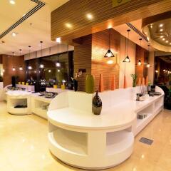 Отель Best Western Plus Pearl Creek Дубай интерьер отеля фото 3