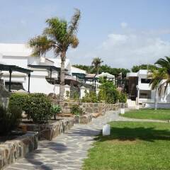Отель Lovely Bungalows фото 13