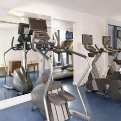 Отель DoubleTree by Hilton Hotel London - Westminster Великобритания, Лондон - 4 отзыва об отеле, цены и фото номеров - забронировать отель DoubleTree by Hilton Hotel London - Westminster онлайн фитнесс-зал