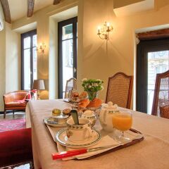 Welcome Hotel в номере