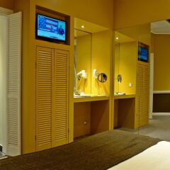Semeli Hotel сейф в номере