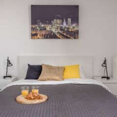 Апартаменты Chill Apartments Bliska Wola комната для гостей фото 2