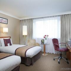 Отель Crowne Plaza Manchester Airport Великобритания, Манчестер - 1 отзыв об отеле, цены и фото номеров - забронировать отель Crowne Plaza Manchester Airport онлайн комната для гостей фото 2
