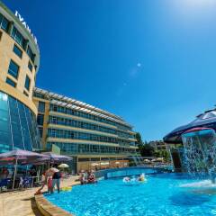 Отель Ivana Palace Солнечный берег бассейн фото 2