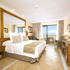 Costa Adeje Gran Hotel комната для гостей