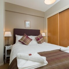 Отель Bright and Stylish Apartment - Old Town! Великобритания, Эдинбург - отзывы, цены и фото номеров - забронировать отель Bright and Stylish Apartment - Old Town! онлайн комната для гостей фото 3